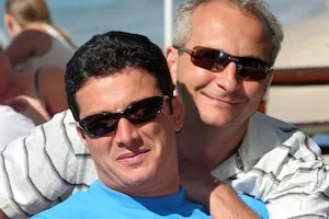 Gay Mature Singles Hookup With a Sexy Mature Man, in Your Area, Today